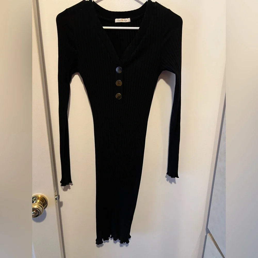Pinkblush Black Ribbed Maternity Dress - Picture 5 of 6
